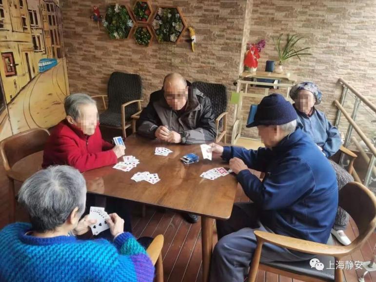 醫(yī)療、康復(fù)、生活照料……這些需求在家門口就能解決！靜安這里正打造“沒有圍墻的養(yǎng)老院”(圖5)