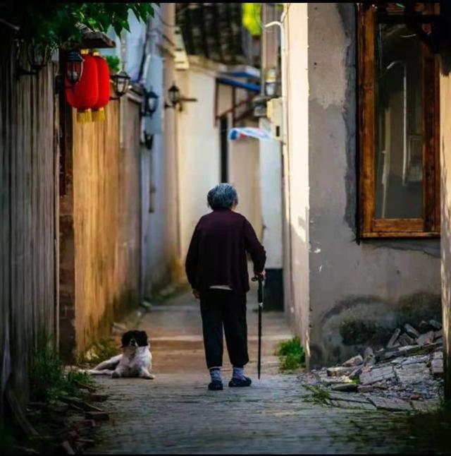 養(yǎng)老，是一場關(guān)乎經(jīng)濟(jì)實(shí)力和人性的博弈(圖1)